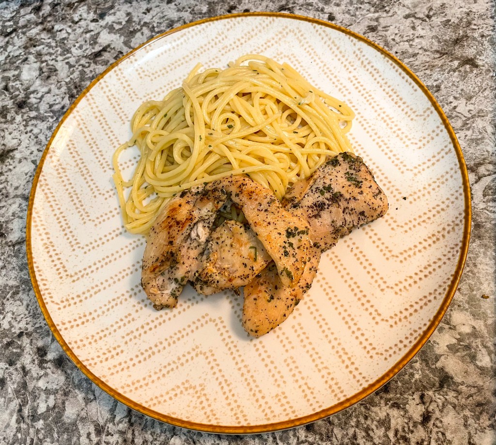Pan-seared chicken &&nbsp;pasta